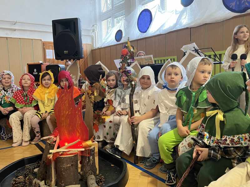 Vánoční koledování